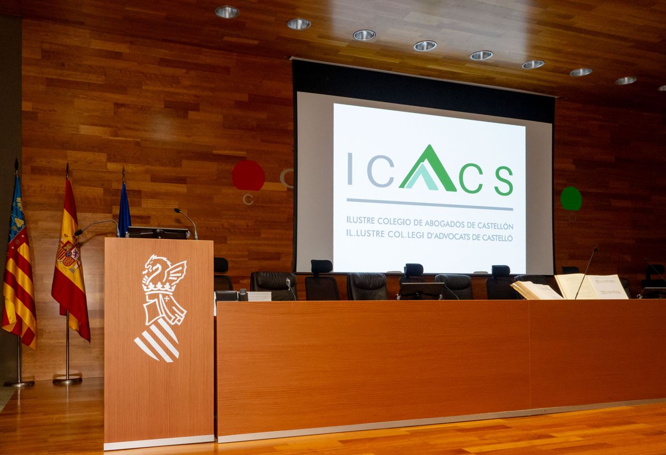 Acto de Jura o Promesa de nuevos/as letrados/as e imposición de distinciones en el ICACS