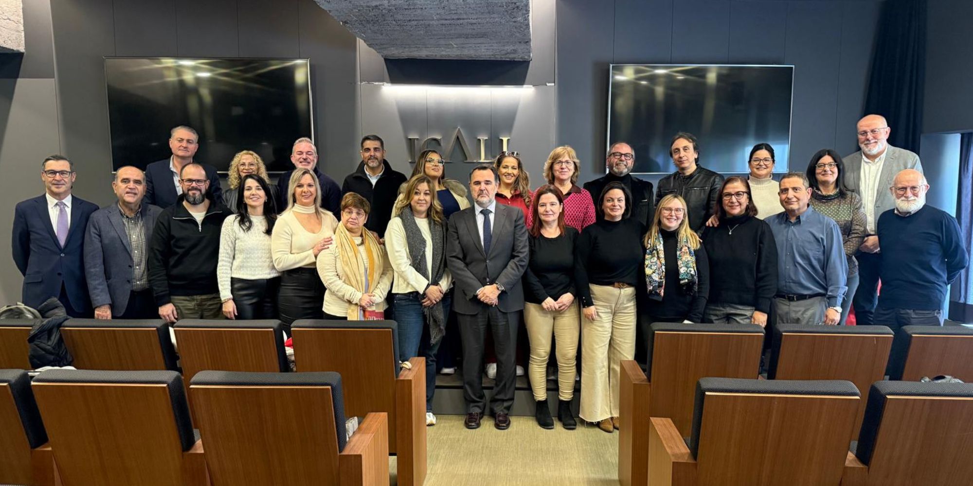 Acto de entrega de las segundas ayudas sociales 0,7 de 2025