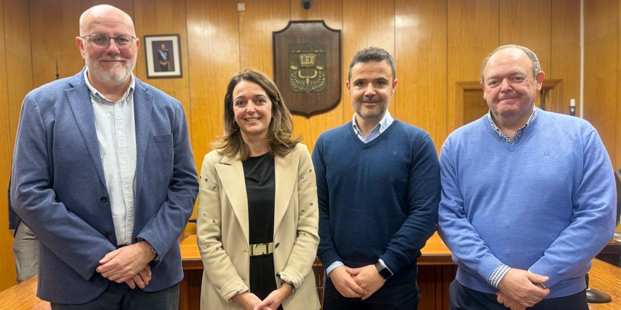 Visita de la consellera de Justicia en Villena