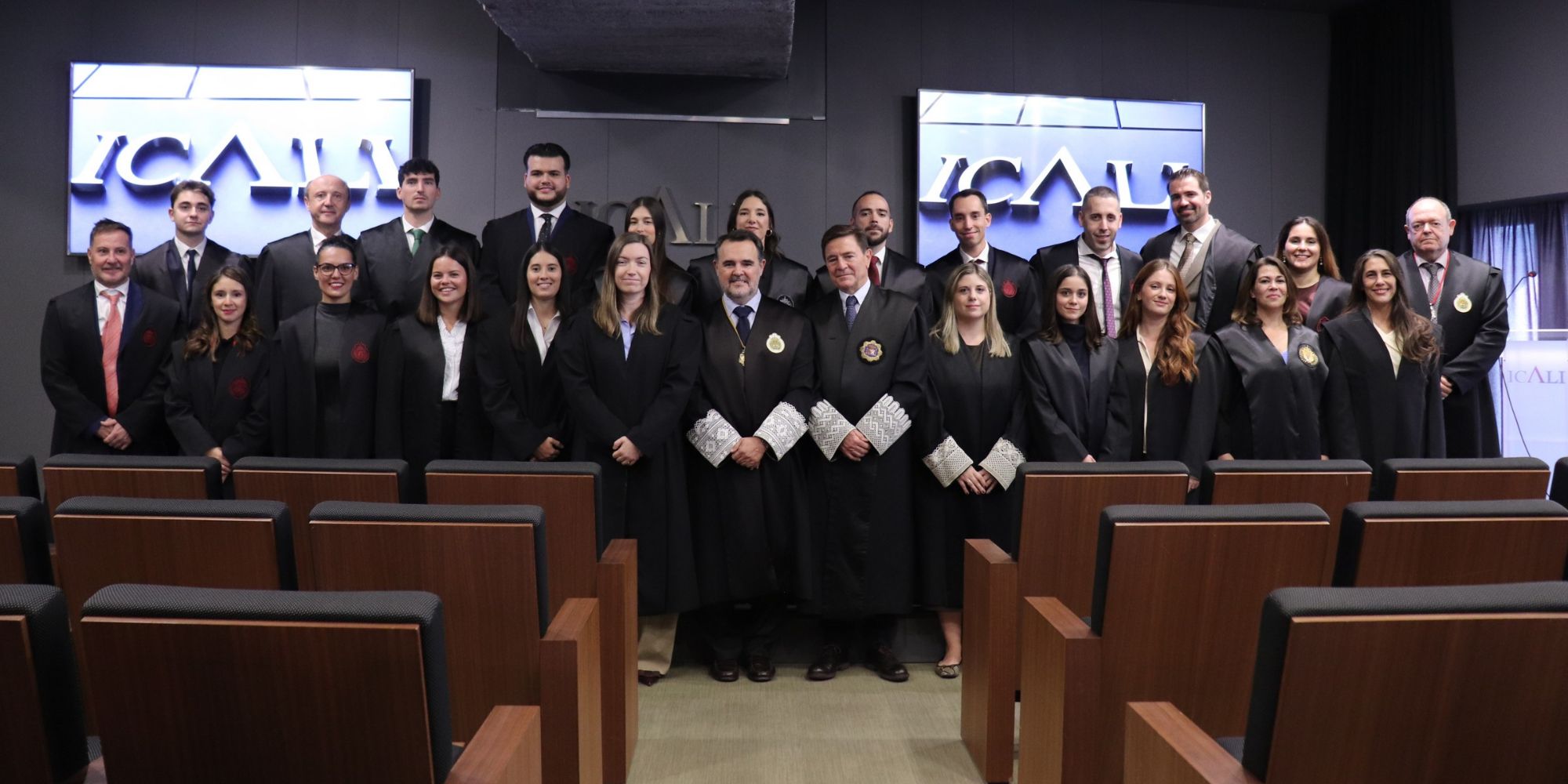 20 nuevos colegiados y colegiadas se incorporan al ICALI en un emocionante acto de Jura o Promesa