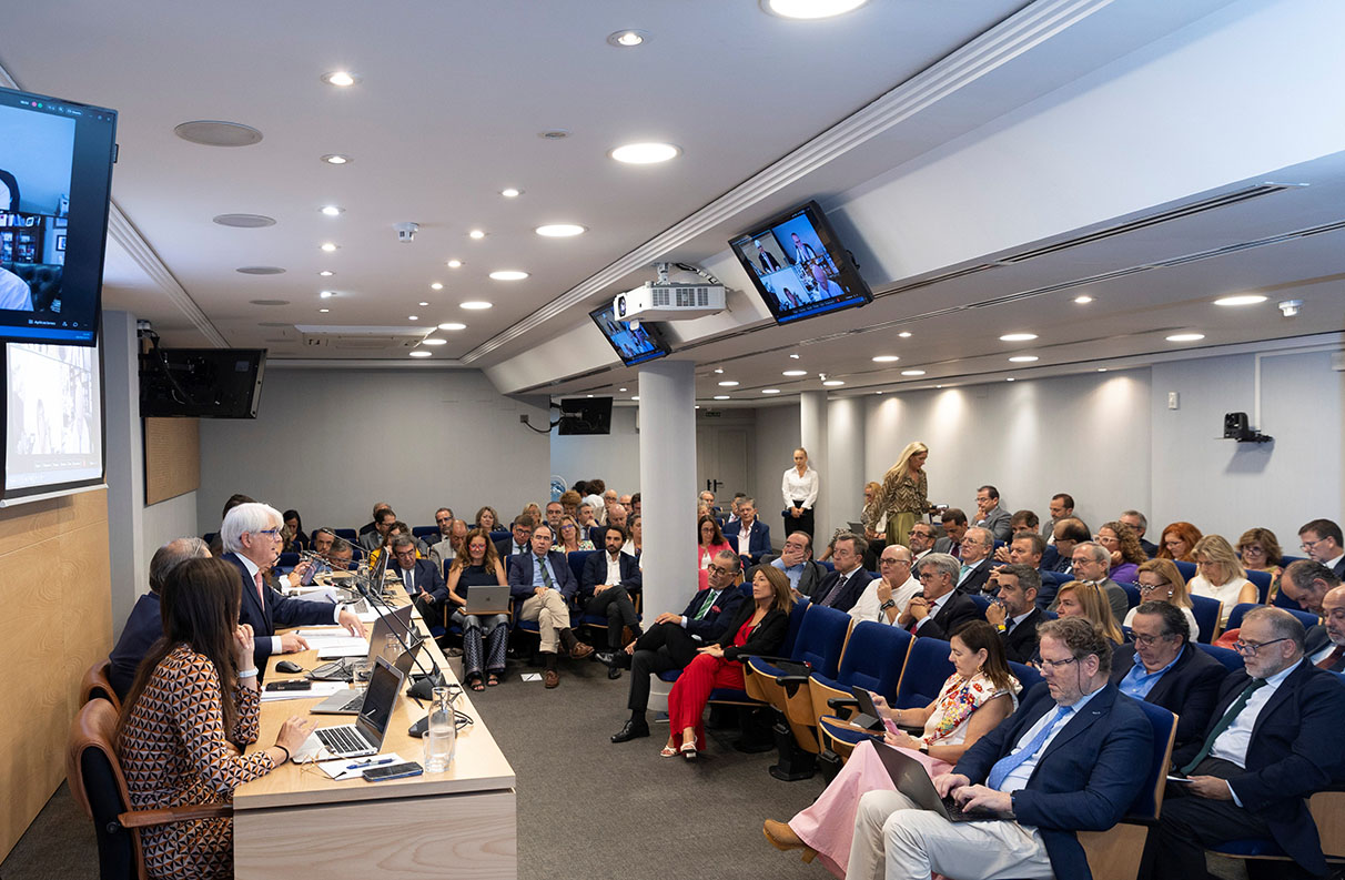 La Abogacía urge al Congreso de los Diputados a aprobar cuanto antes la ley sobre los mutualistas