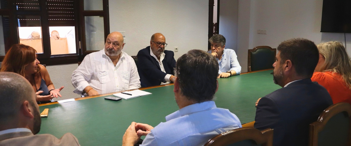 El Colegio traslada al nuevo delegado de Justicia las principales necesidades de los órganos judiciales de la provincia